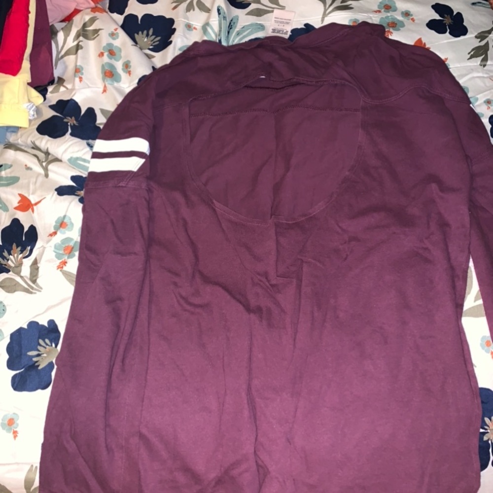 Long sleeve t shirt